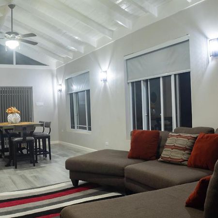 Soak'D Pineapple Villa Berrydale Ngoại thất bức ảnh